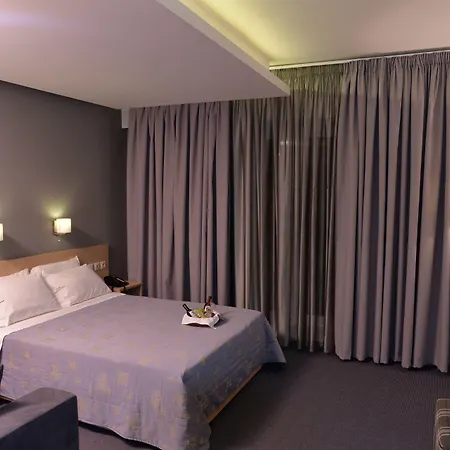 Mediterranee 3* Πάτρα