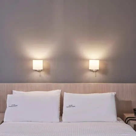 Mediterranee Hotel 3*