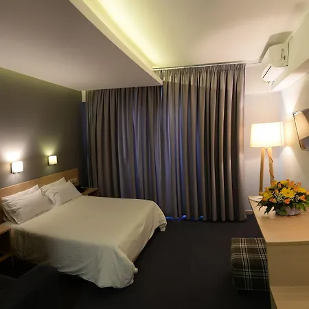 Mediterranee Hotel 3*