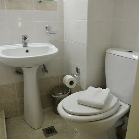 メディテラネ 3*