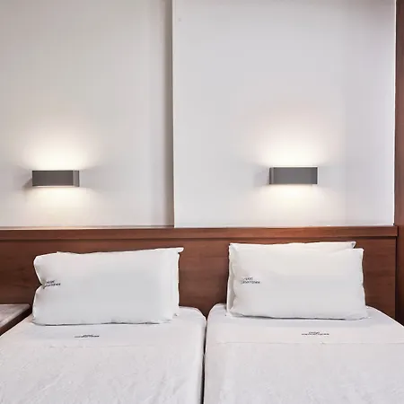 Hotel Mediterranee 3*