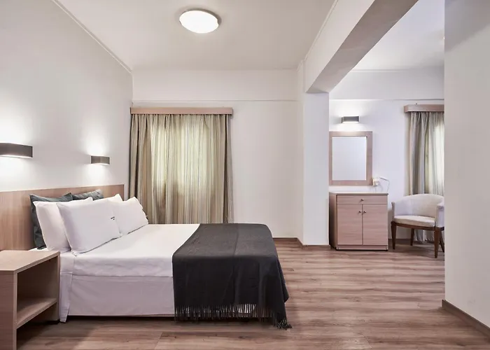 Mediterranee Hotel 3*