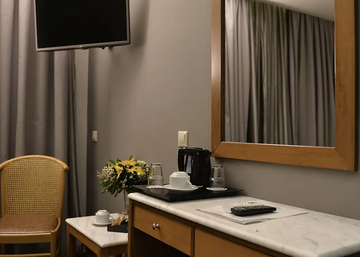 Mediterranee Hotel 3*