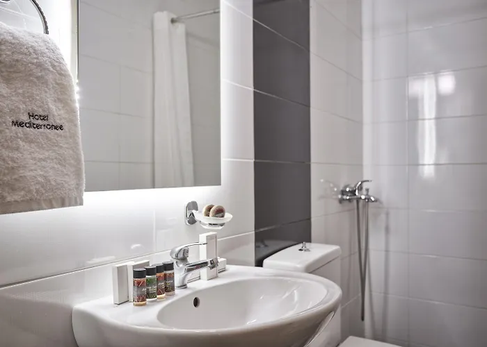 Mediterranee Hotel 3*